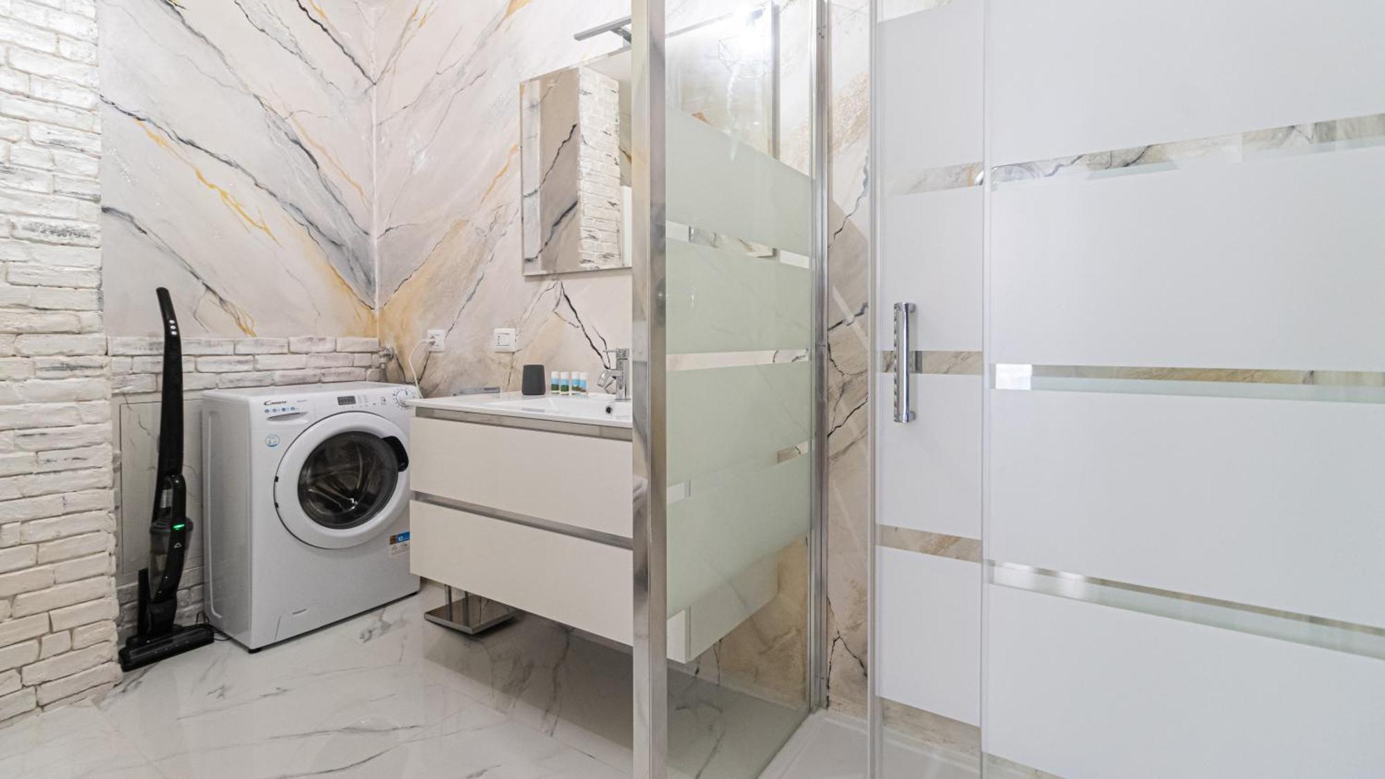 Apartment Italianway - Fara 29